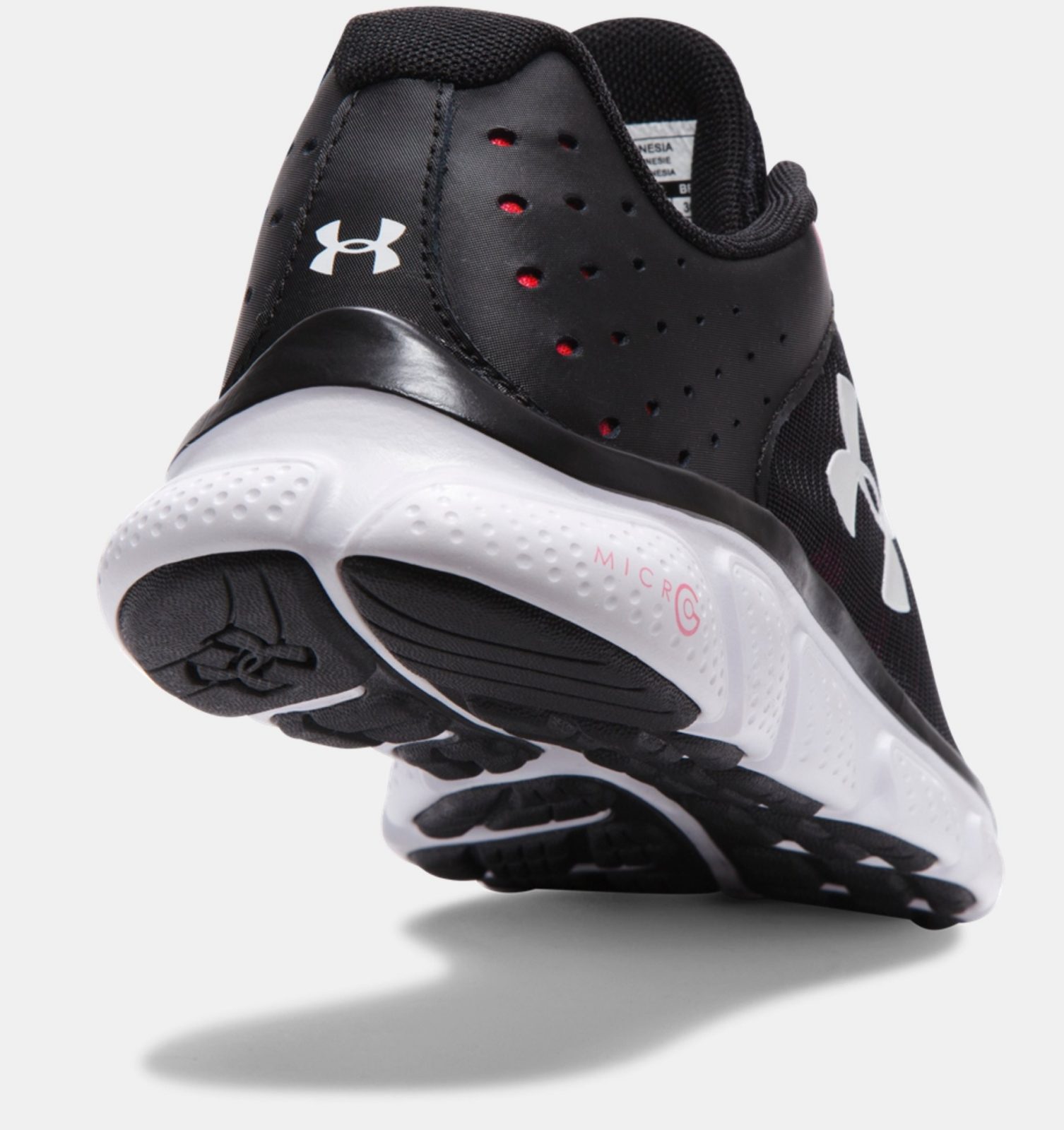 under armour ua micro g assert 7