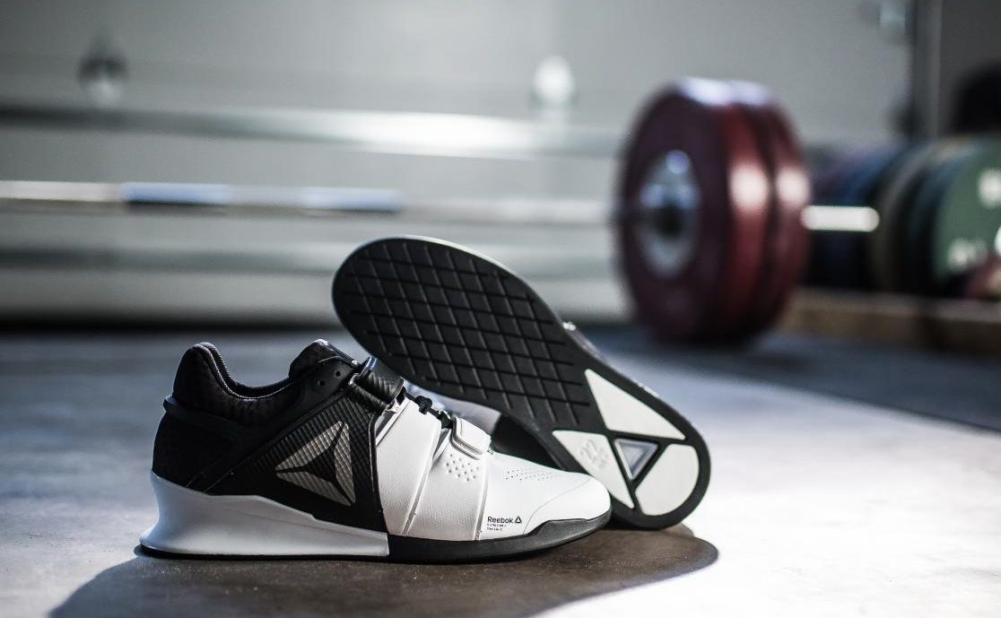 Running Shoes vs. Training Shoes What’s the Difference? The Athletic